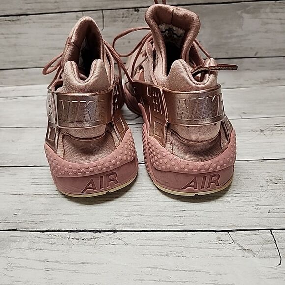 Nike Mens Air Huarache Run Premium Peach Lace Up Sneaker Shoes Sz13 704830-601 - Picture 3 of 9